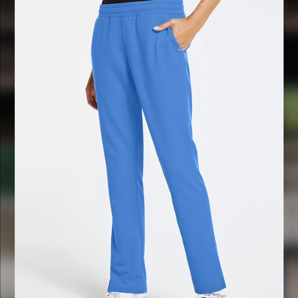 Jaanuu’s Women's Essential Drawstring Pant in Ceil Blue